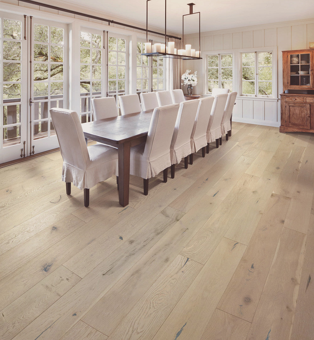 CASTLEWOOD OAK Hardwood by Shaw