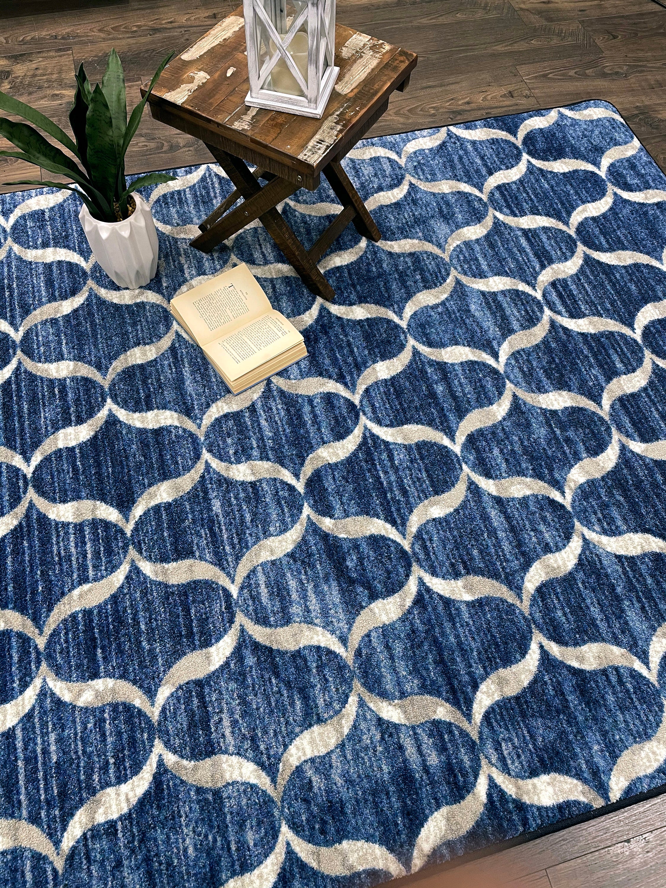 Lattice Blue